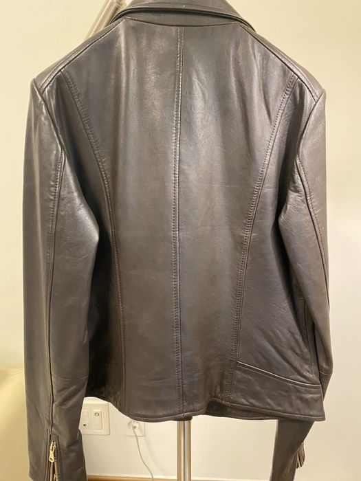 Кожаная курточка Massimo Dutti