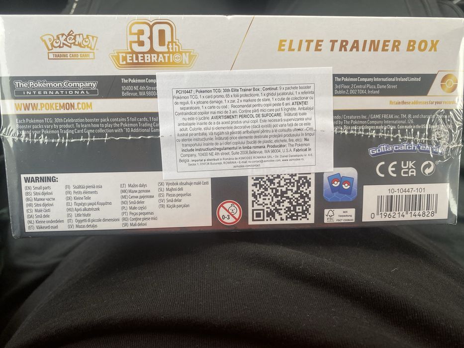 Etb pokemon 30th