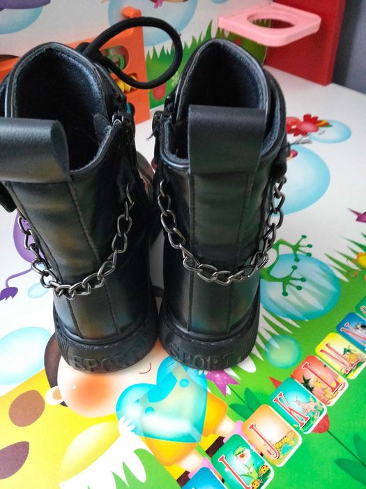 Încălțăminte de copii