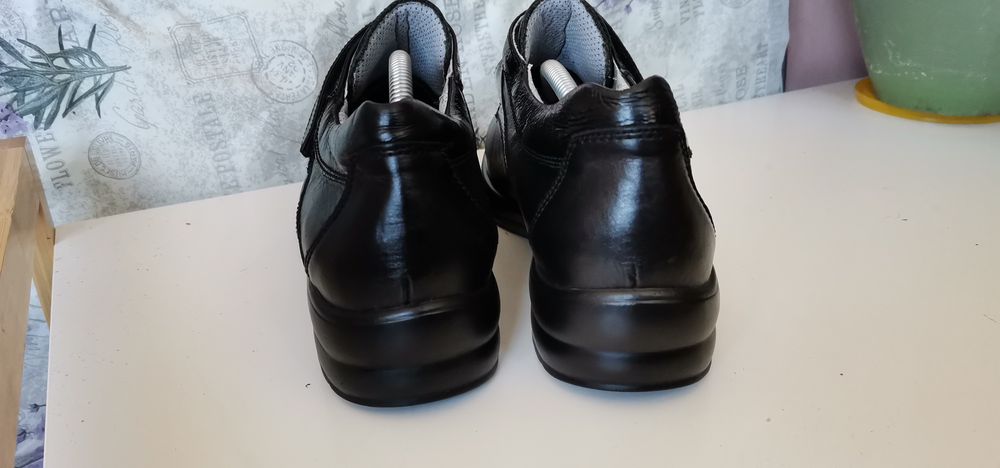 Обувки Theresia M. 39.5нLuftpolster