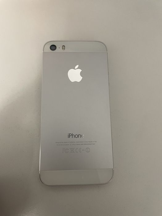 Iphone 5s placa defecta, baterie noua