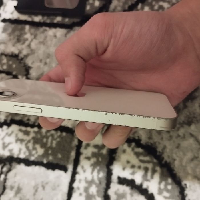 iPhone 12 mini sotiladi !!!