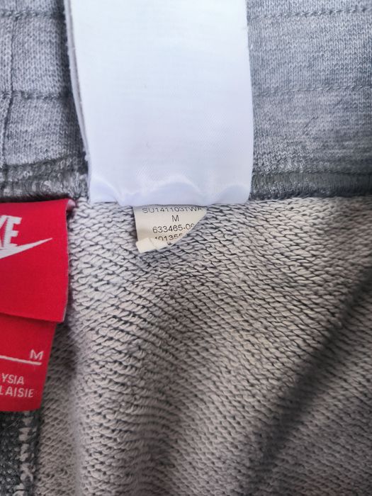 Nike размер M Къси панталони