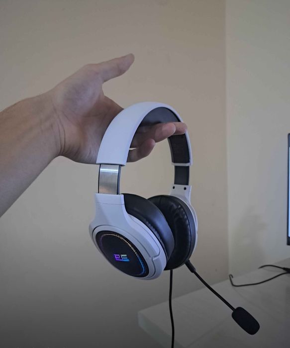 O'yin quloqchini, simli. 2Е GAMING HG330. 7.1. USB-A. RGB 2 metr. m