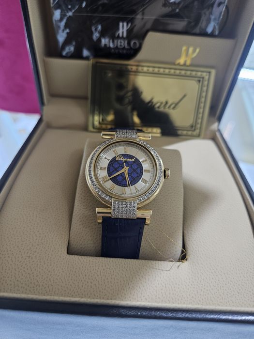 Продам Женские часы Шопард Империал золотые с бриллиантами.