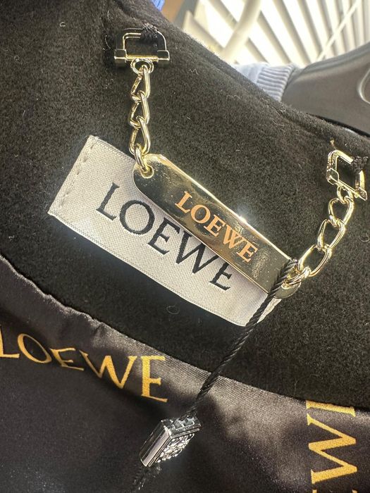 Haina primăvară Loewe