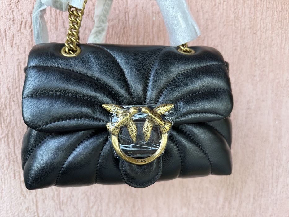 PINKO чанта *НОВА* Черна