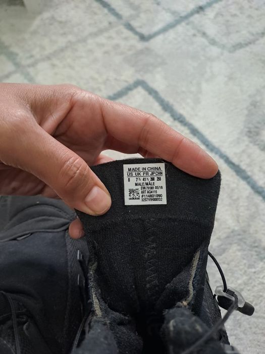 Ботинки Adidas уни зима оригинал