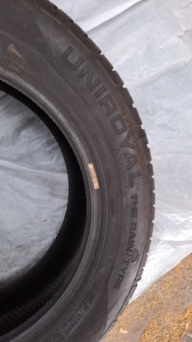 1бр. Нова 215/55/16 Uniroyal