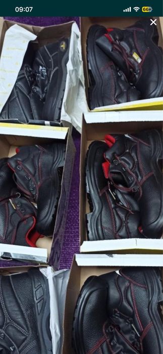 Bocanci piele cu talpa groasa