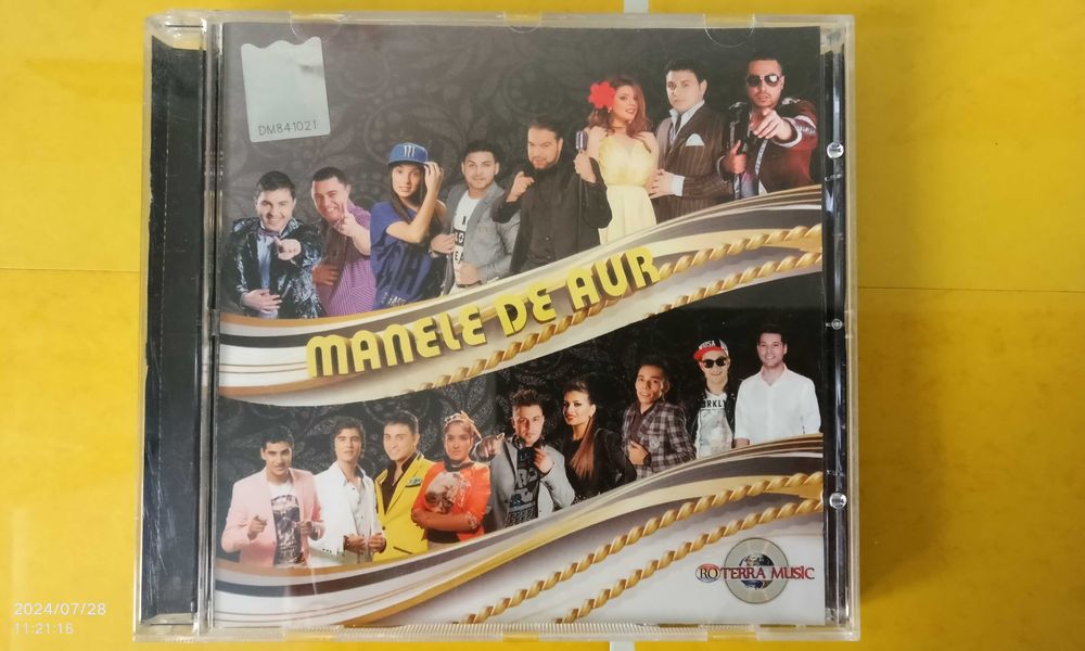 Coperti și carcase de casete si de CD-uri.