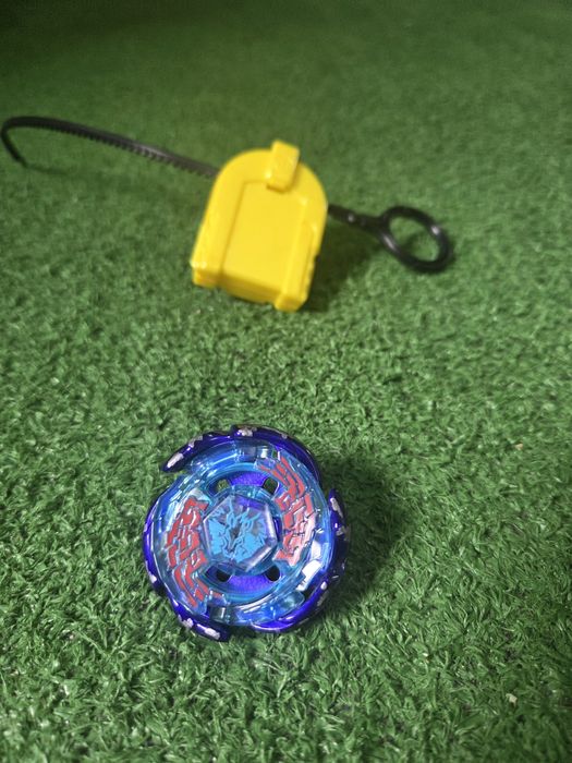 Beyblade takara tomy