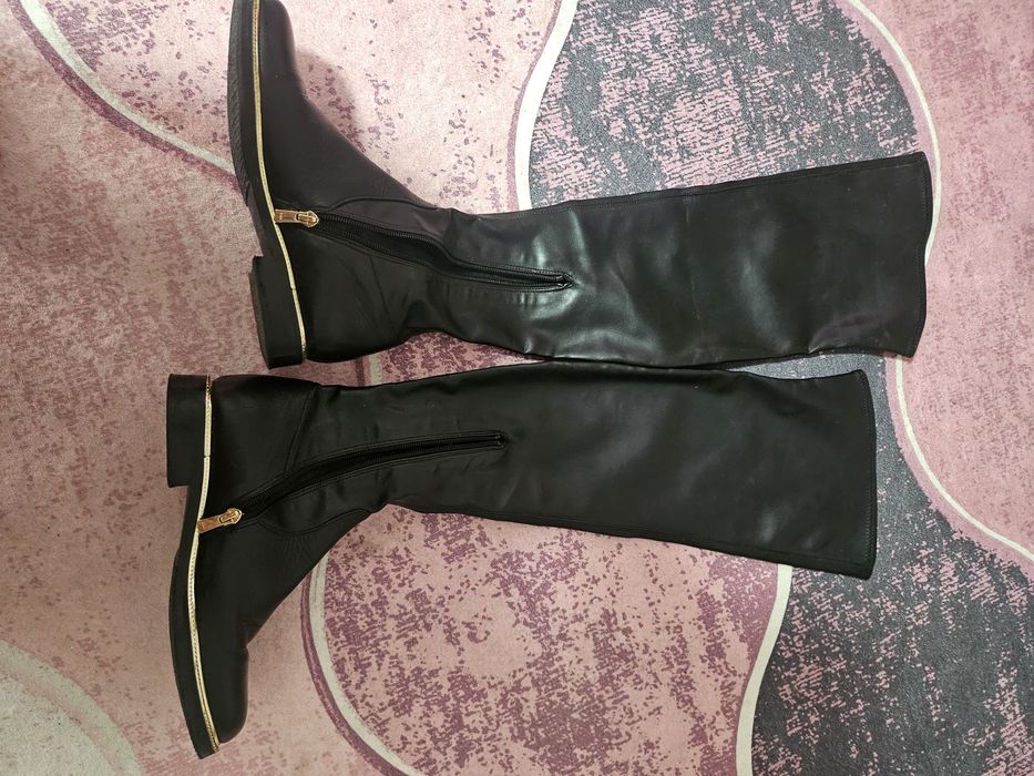 Черни Чизми 37 номер