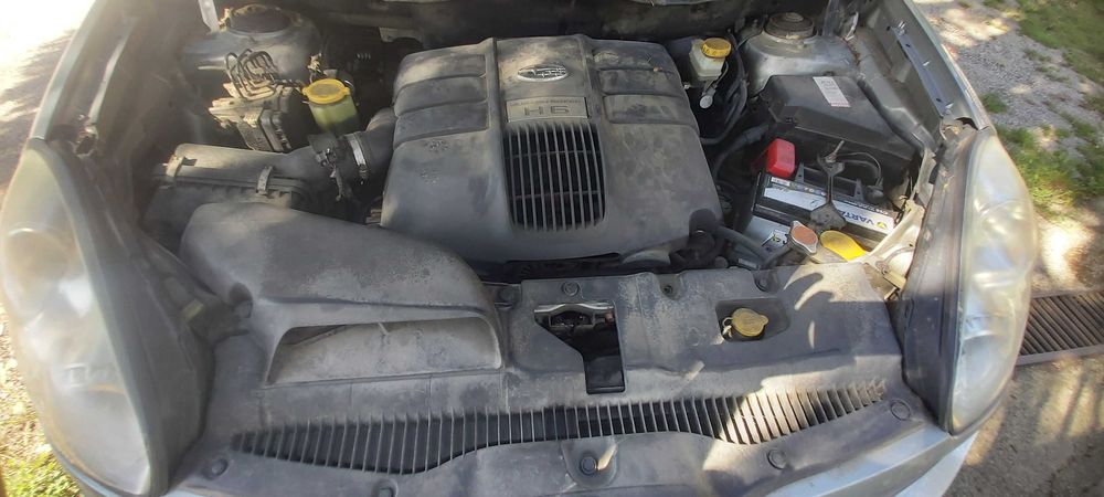 Субару Трибека В9