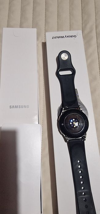 Samsung galaxy watch 7 BT 40 мм green