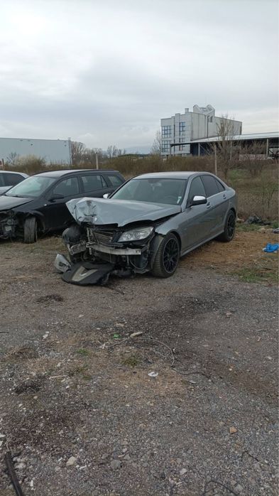 Mercedes C320 на части