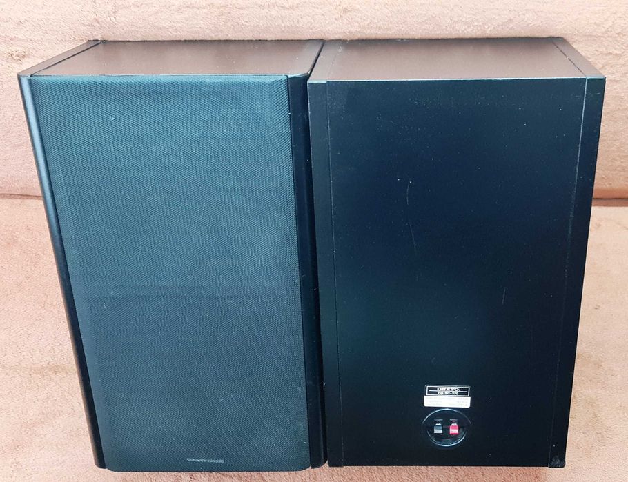 Boxe Onkyo SC-370, 100W pe 8 Ohm
