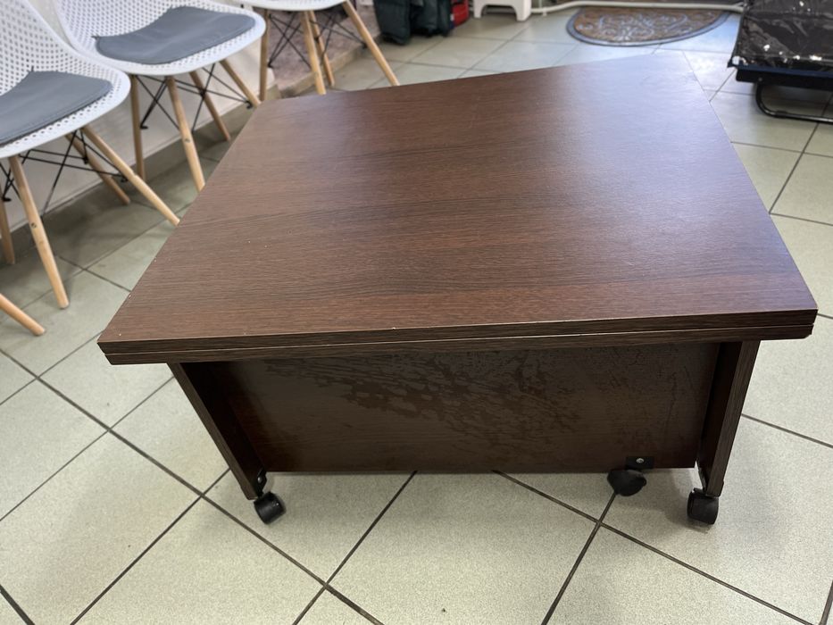 Masa extensibila cu sertar