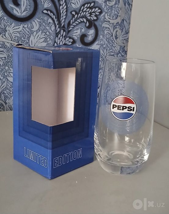 Pepsi logotipli stakan