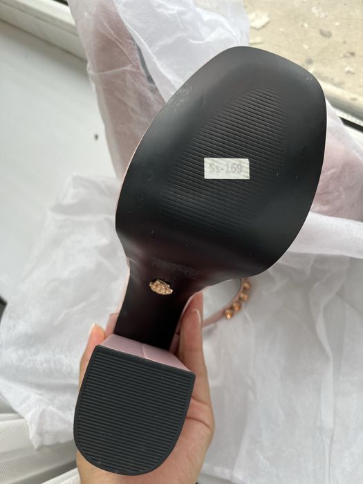 Туфли под версачи люкс новая