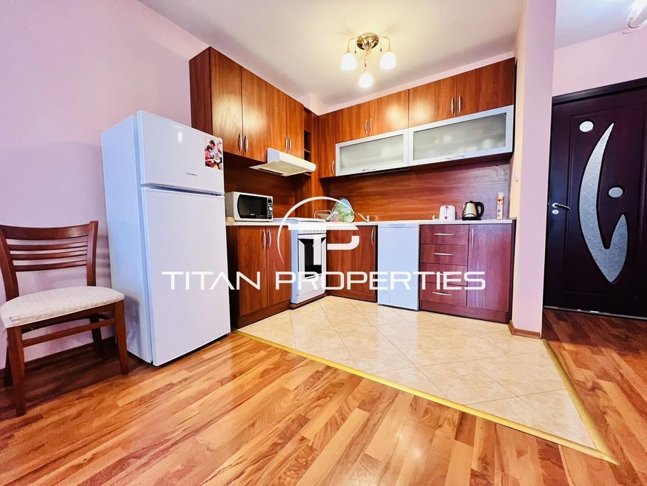 Дава се под наем Тристаен апартамент в Бургас, Възраждане - 90 кв.м за 613.02 € - Снимка #4