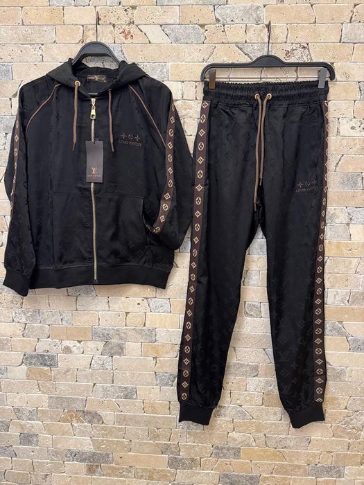 Дамски комплекти висок клас.