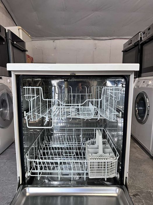 Съдомиялна +гаранция. MIELE свободно стояща 60см. Доставка за София