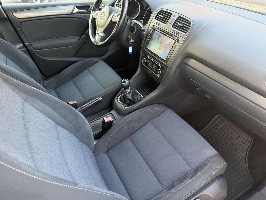 Volkswagen Golf Garanție , Km Reali , Rate , Avans Zero , Factura.