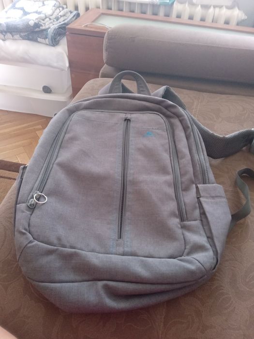 Продавам Спортни раници