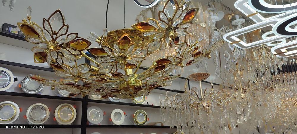 Люстра цветной хрусталь