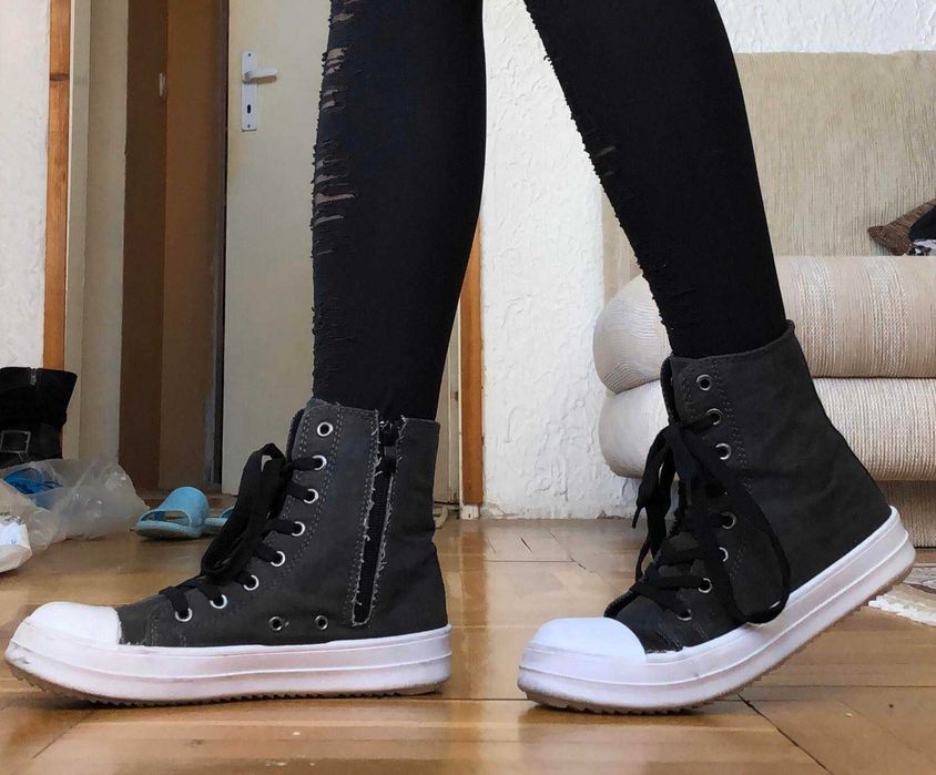 Високи дънкови кецове