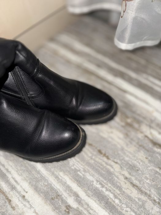 Сапоги женские.