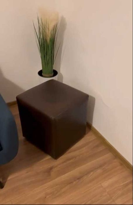 Garsonieră parter 24 mp + beci 20 mp acces interior, zona Mall Coresi