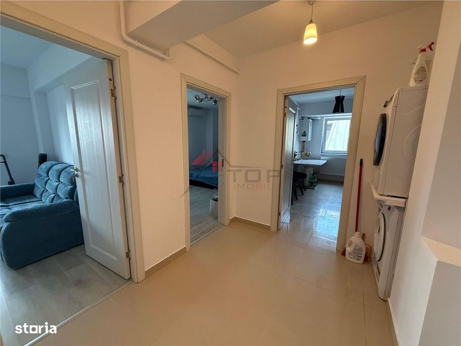 Apartament cu 2 camere decomandat, loc de parcare - Rediu