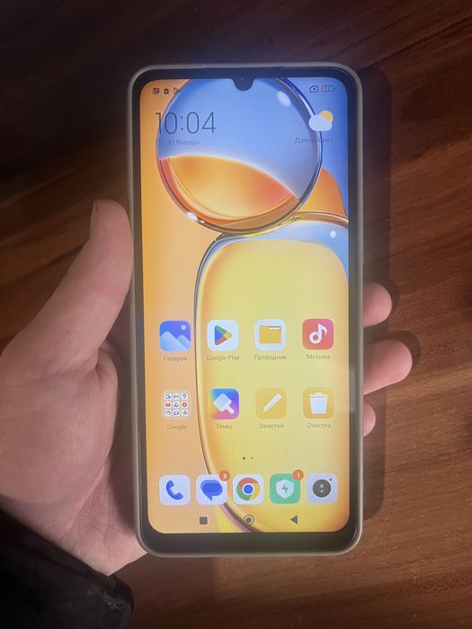 Продаю телефон Redmi 13c 256 гб