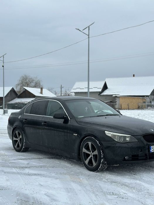 Vând BMW seria 5 525 anul 2005 euro 4 3200  negociabil