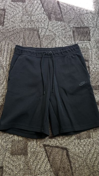 Nike tech shorts
