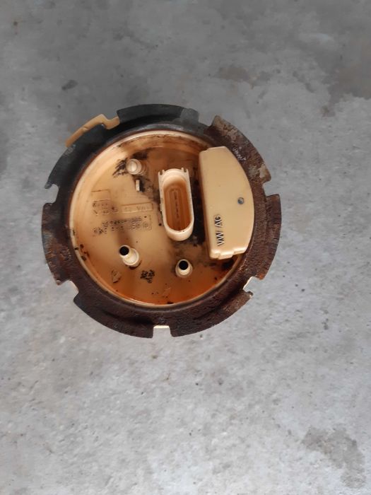 Pompa motorina rezervor VW touran / vw golf 5 / skoda octavia 2