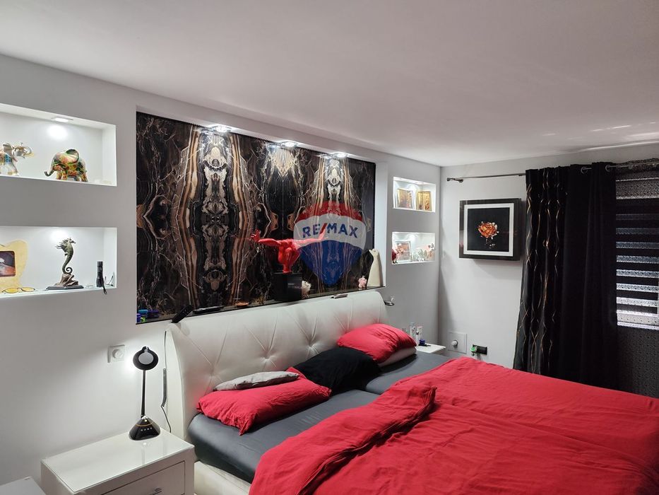 Къща в м-ст Ален Мак гр. Варна, ТЕ