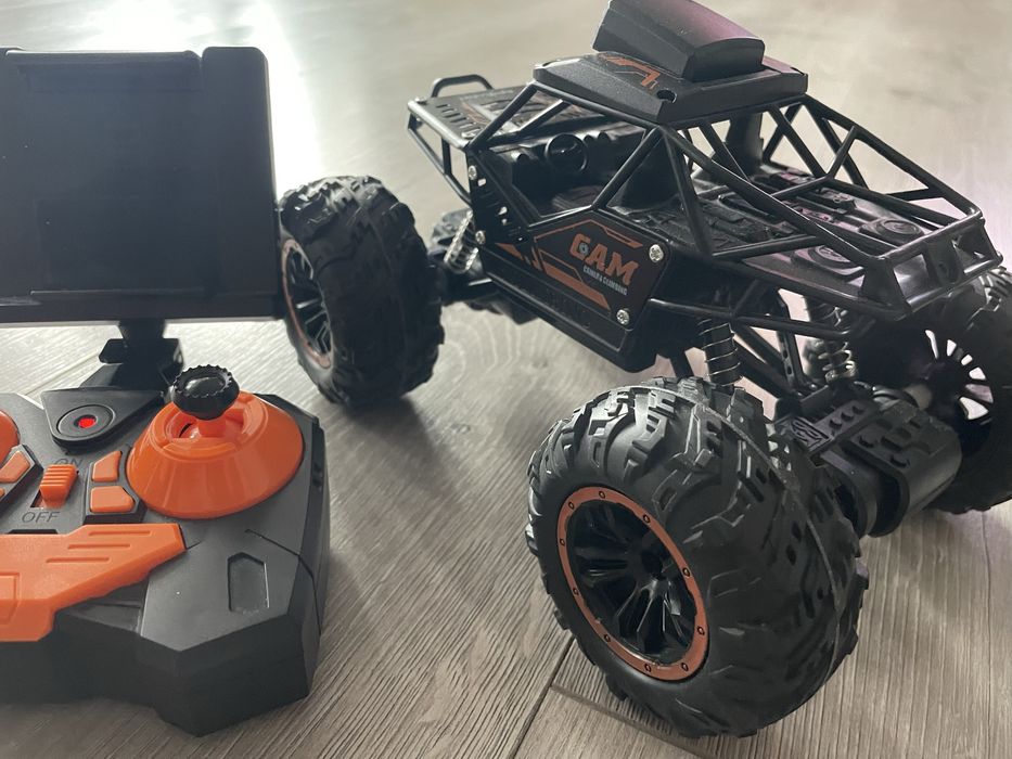 Masinuta cu telecomanda si camera live 2 acumulatori