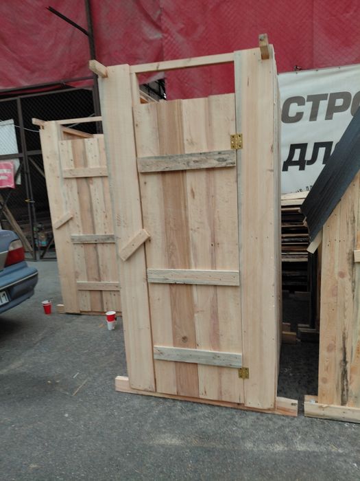 Туалет деревянный