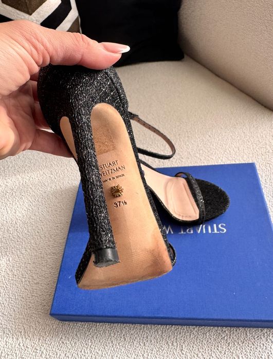 Оригинални обувки Stuart Weitzmann