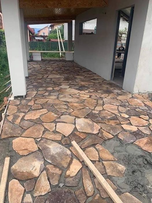 Piatra naturala de munte oriunde in tara + montat profesional