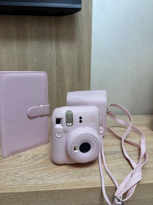 Fujifilm Instax mini 12