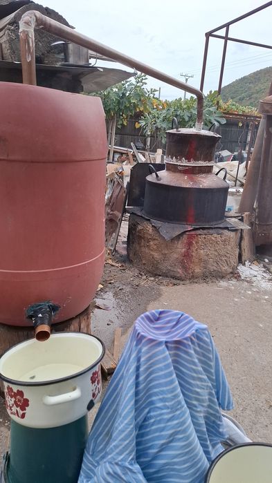 Vând cazan complet de 70l