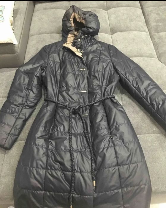 Продам верхнюю одежду женскую