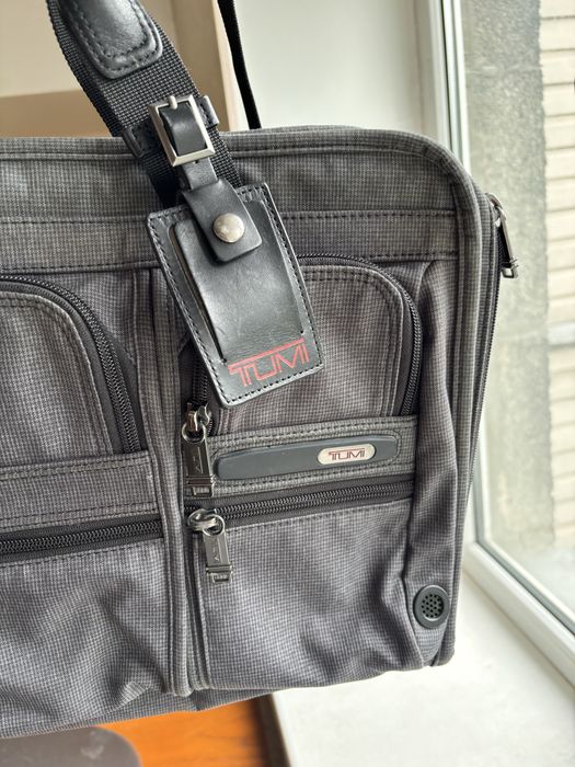 TUMI Brief Pack оригинал, состояние 10/10