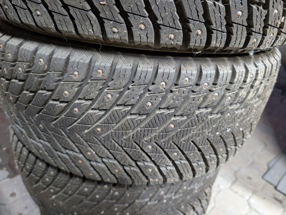 Зимняя резина, комплект