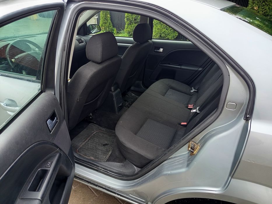 Vând Ford Mondeo diesel 1998 cm 116 cp