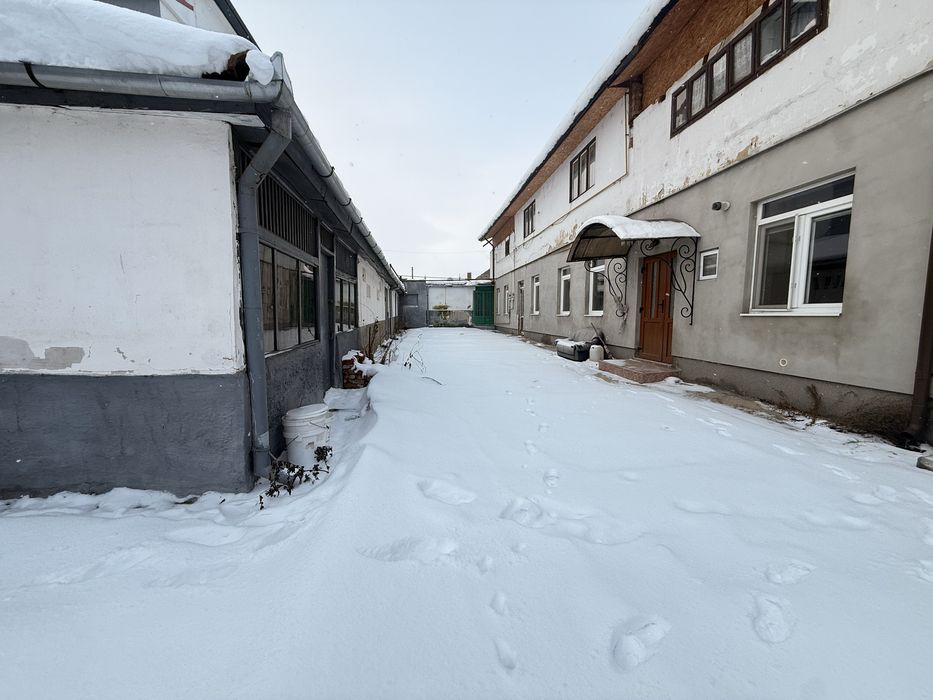 Vand apartament in curte comuna - Centru Sebes - Direct Proprietar